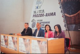 Zatvoren sajam “Dani Šljive Prozor-Rama 2024”, dodijeljene nagrade najboljim izlagačima