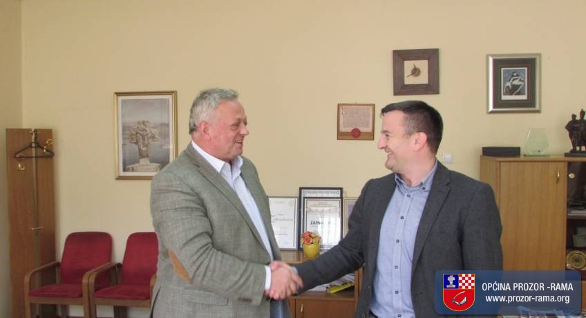 Potpisan ugovor za asfaltiranje Matkovića i Jaklića