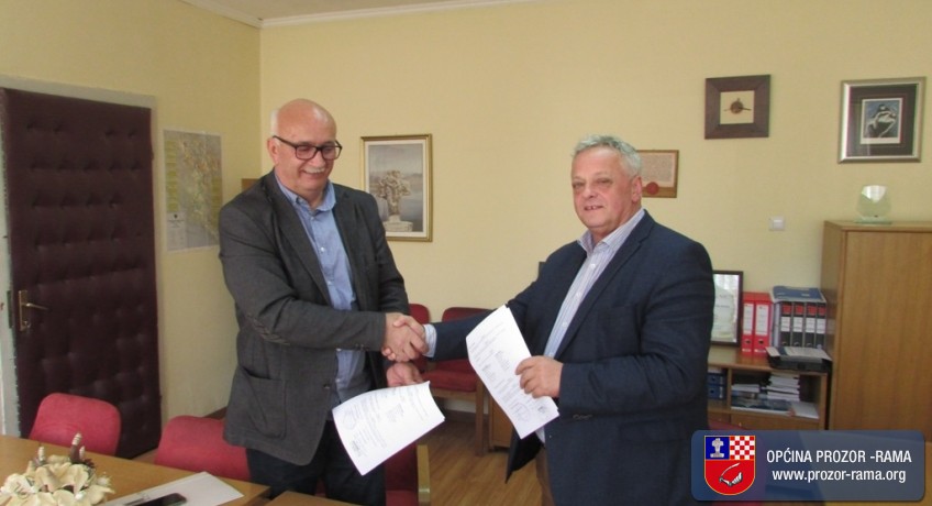 Potpisan Ugovor za izgradnju kružnog toka na križanju ulica Kralja Tomislava i Dive Grabovčeve