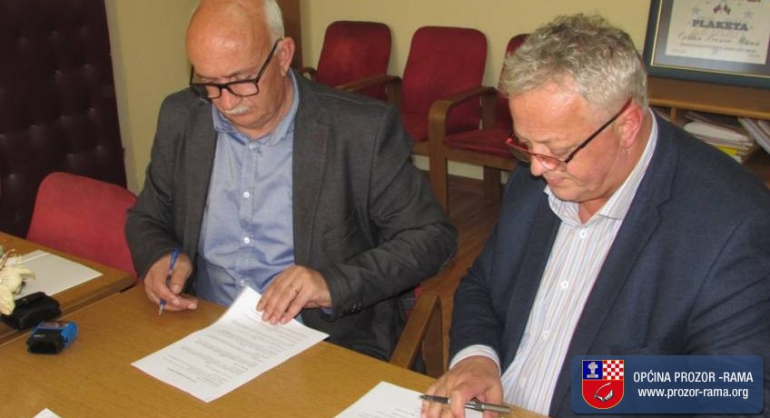 Potpisan Ugovor za izgradnju kružnog toka na križanju ulica Kralja Tomislava i Dive Grabovčeve